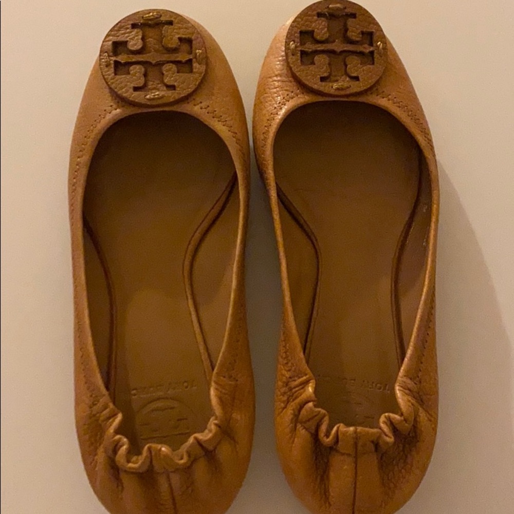 Tory Burch brown leather flats